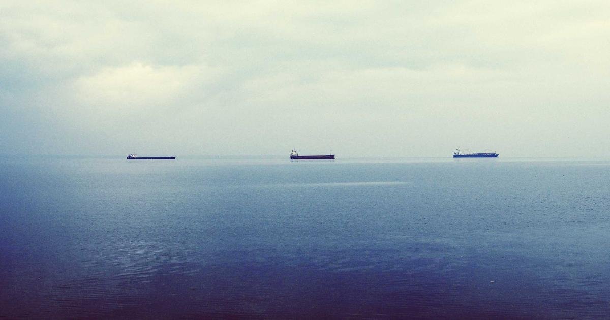 Cách treo tranh tường đúng cách và đẹp mắt