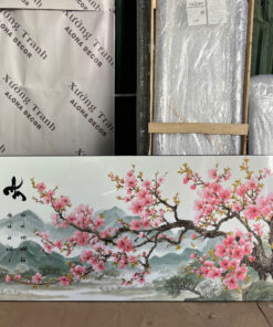 Tranh Tráng Gương Đào Hoa Đón Xuân