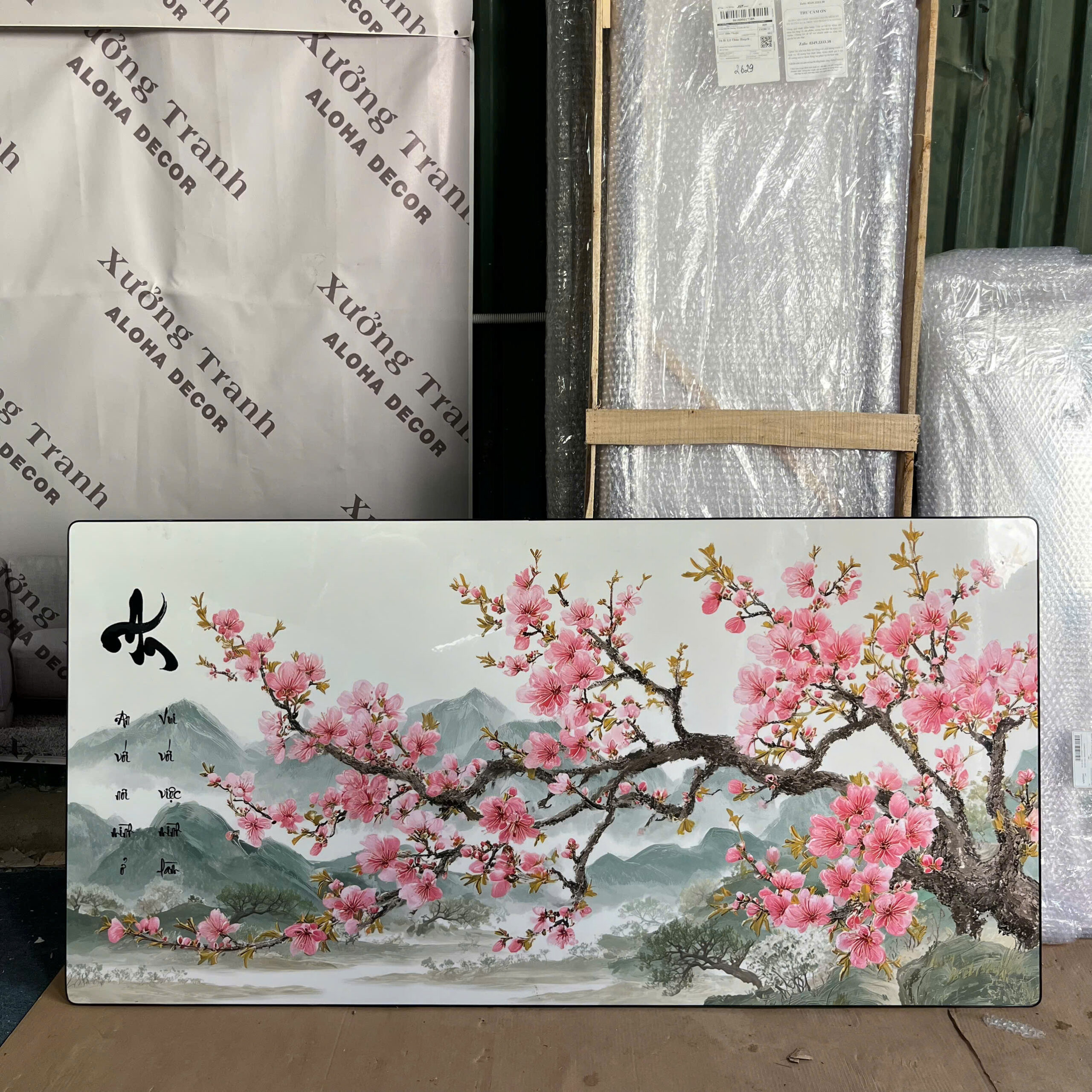 Tranh Tráng Gương Đào Hoa Đón Xuân