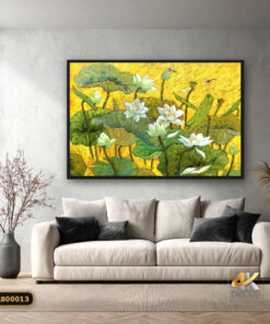 Tranh Canvas Sen Trắng Nền Vàng